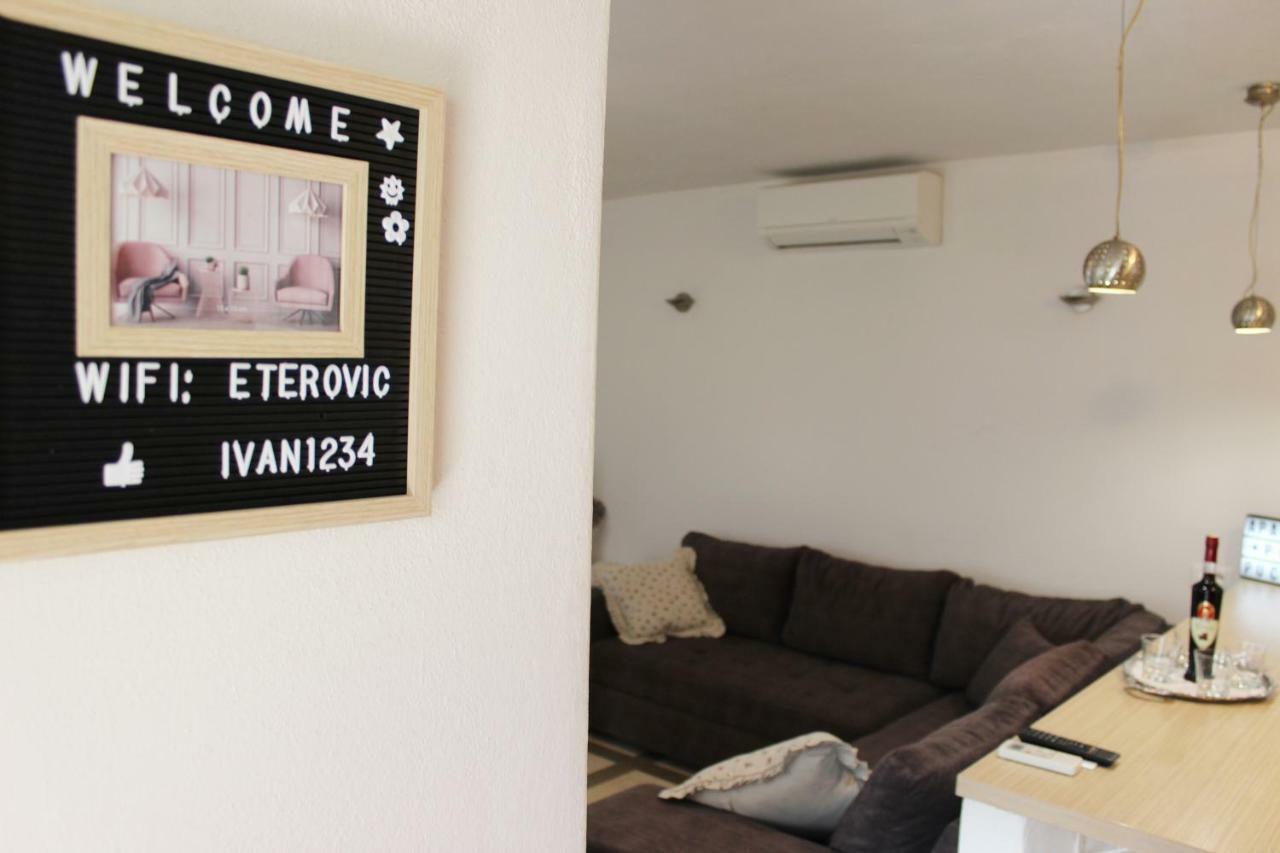 Apartment Pino プチシャ エクステリア 写真