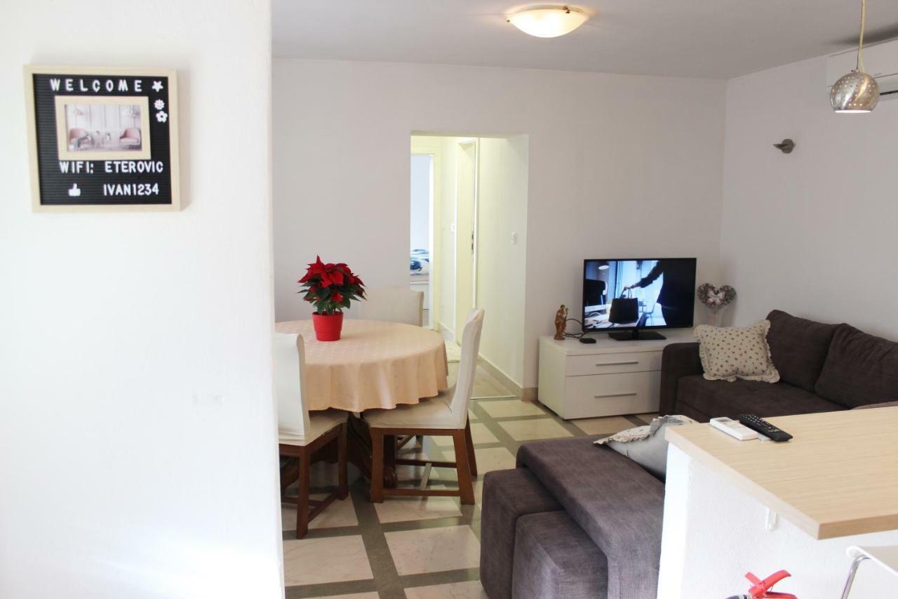 Apartment Pino プチシャ エクステリア 写真